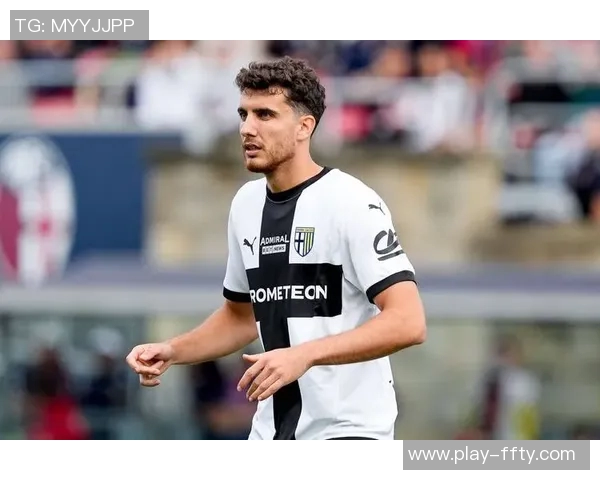 新月接近签下佛罗伦萨后卫马里以替代未果的阿切尔比和德弗里